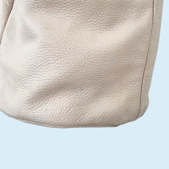 ELLIOTT LUCCA Cream Pebbled Leather BUCKET CROSSBODY Bag Purse - Picture 5 of 14